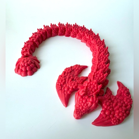 Red Dragon Figurine 3D-printed articulated "Rose Dragon" fidget toy - Picture 4 of 4